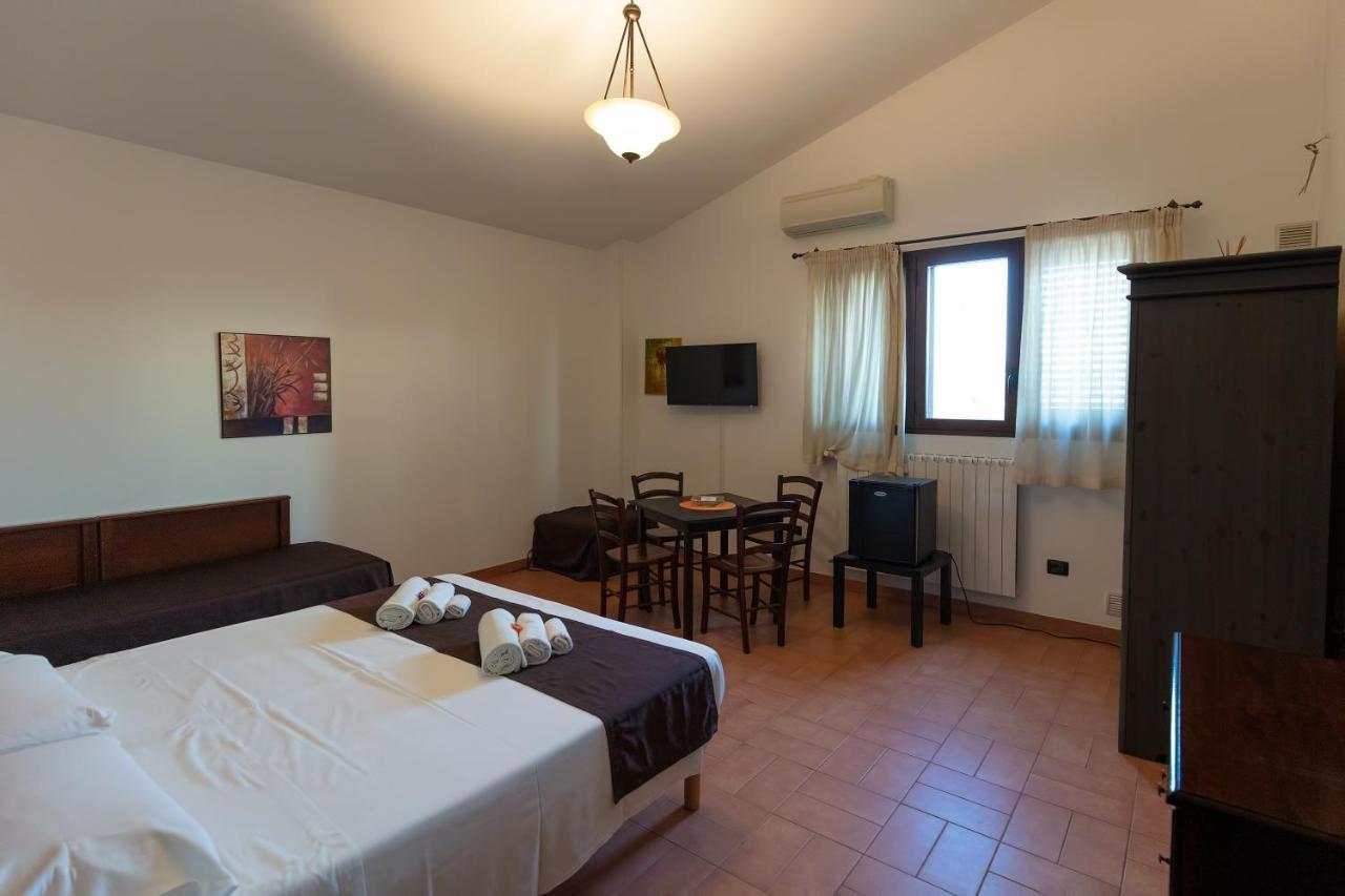 Bed & Breakfast Giardini Di Marzo Lecce Kültér fotó