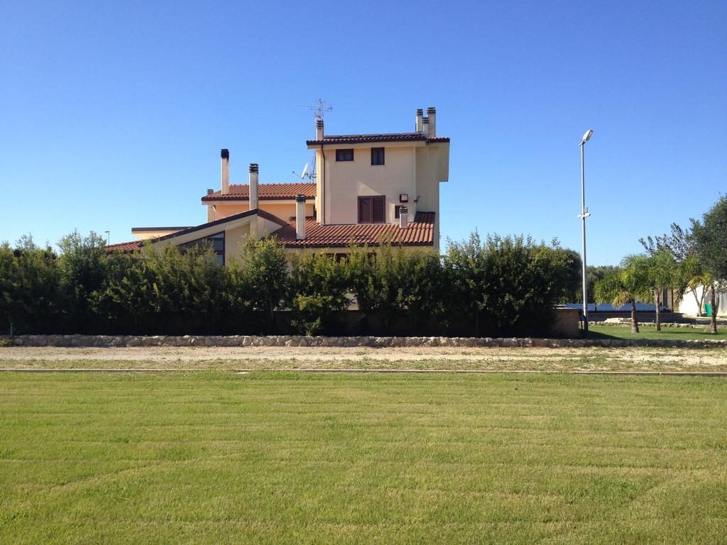 Bed & Breakfast Giardini Di Marzo Lecce Kültér fotó