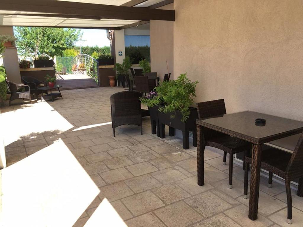 Bed & Breakfast Giardini Di Marzo Lecce Kültér fotó