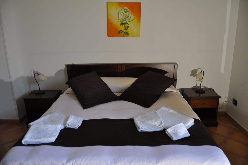 Bed & Breakfast Giardini Di Marzo Lecce Kültér fotó